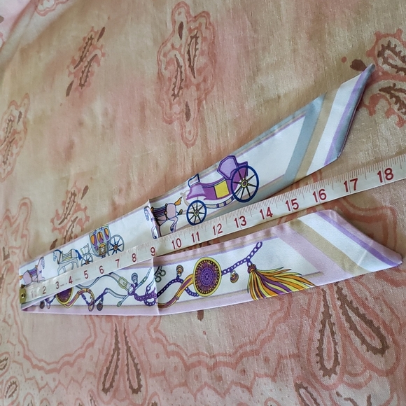 * Horse Carriage Skinny Scarf Caballo Western Vaquero Pony Wild West - Picture 9 of 10